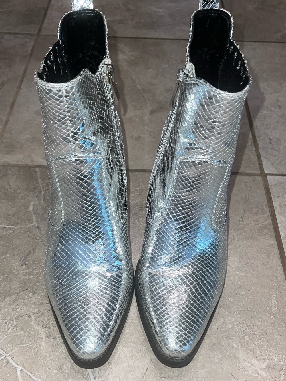 ShuShop Metallic Silver Snakeskin Pointed Ankle Booties